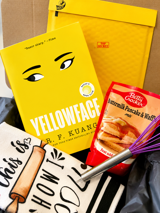 August Good Girl Book Club Box 📚🥞